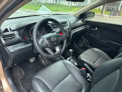 Kia K2