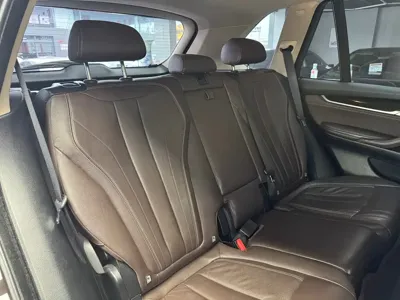 BMW X5 (Import)