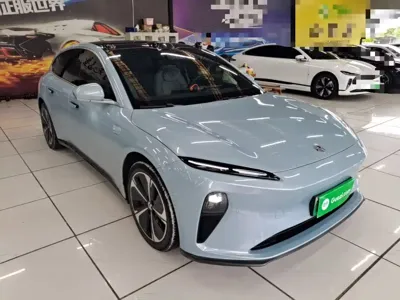 Nio ET5T