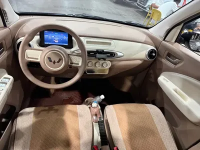 Wuling MINIEV