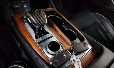 Kia K9