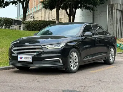Ford Taurus