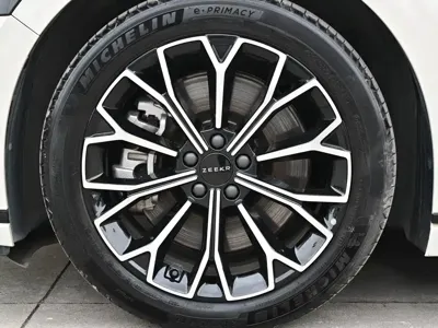 Zeekr 极氪007GT
