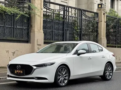 Mazda 3 Axela