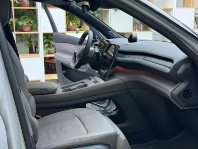 Nio ES7