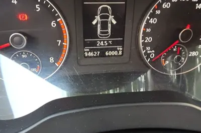 Volkswagen Sagitar