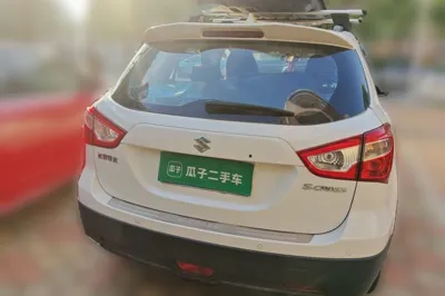 Suzuki S-Cross