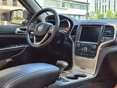 Jeep Grand Cherokee (Import)