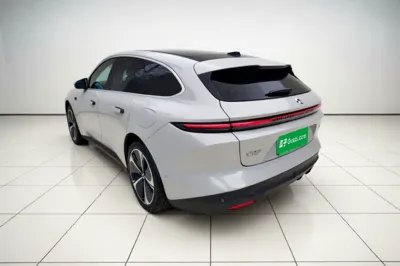 Nio ET5T
