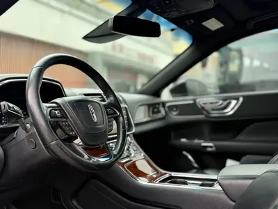 Lincoln Continental