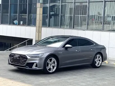 Audi A7L