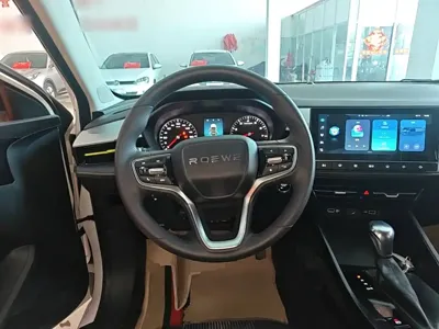 Roewe i5