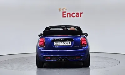 MINI Cooper Convertible
