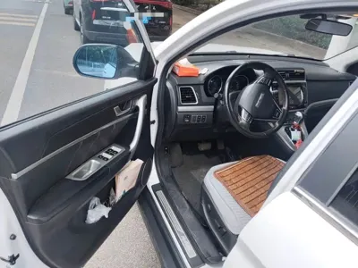 Haval M6