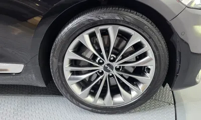 Kia K9