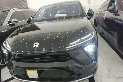 Nio EC6