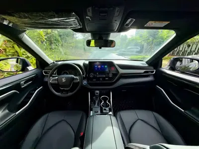 Toyota Crown Kluger