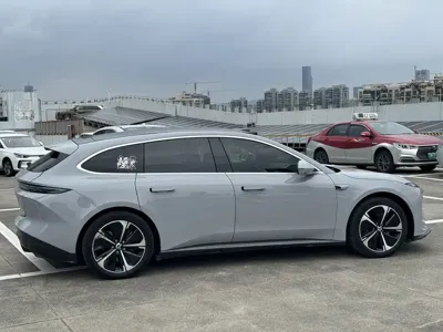 Nio ET5T