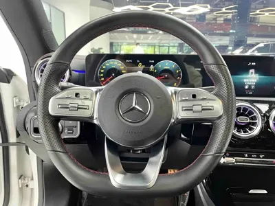 Mercedes-Benz CLA (Import)