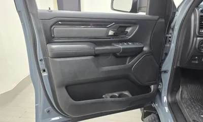 Dodge Ram Pick Up