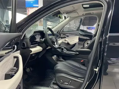 Geely Xingyue L