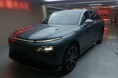 Xpeng G9