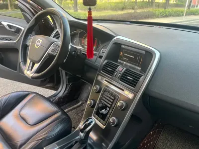 Volvo XC60 (Import)