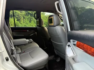 Toyota Prado (Import)