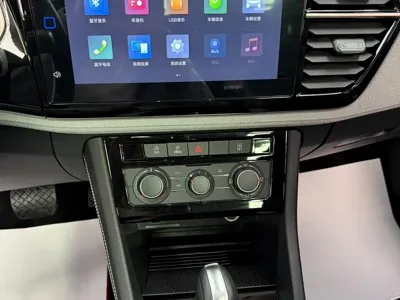 Jetta VS7