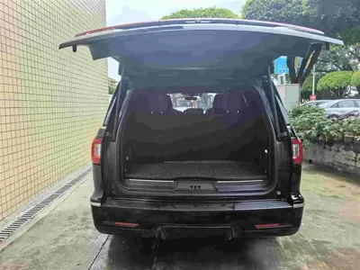 Lincoln Navigator