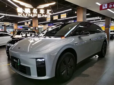 Li Auto 理想i6