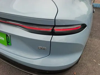 Nio EC6
