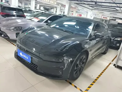 Zeekr 001