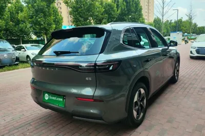 Geely Galaxy E5