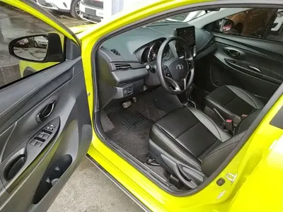 Toyota Yaris L