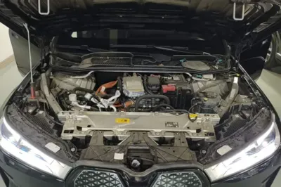 BMW iX
