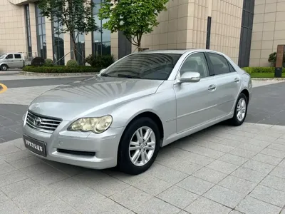 Toyota Reiz