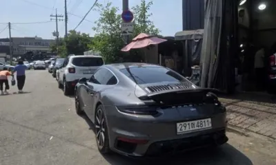 Porsche 911