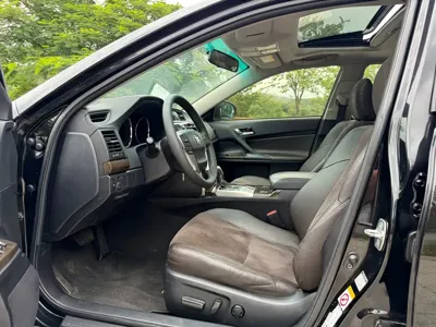 Toyota Reiz