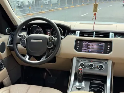 Land Rover Sport