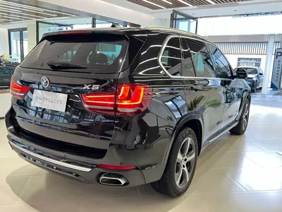 BMW X5 (Import)