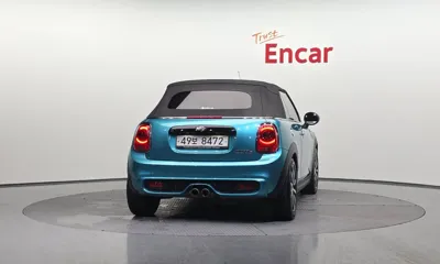 MINI Cooper Convertible