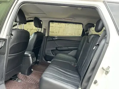Baojun 310W