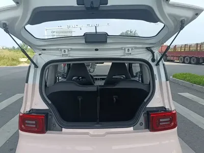 Wuling MINIEV