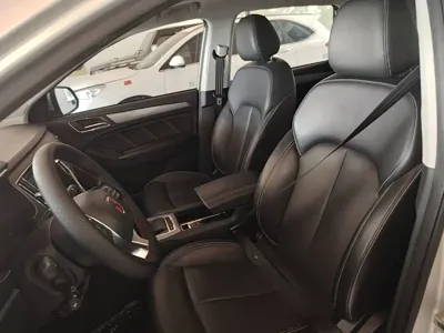 Roewe RX5