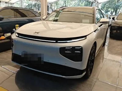 Xpeng G9