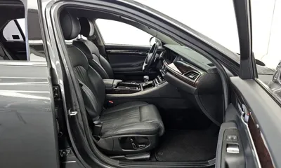 Genesis EQ900