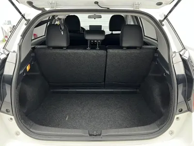Toyota Yaris L