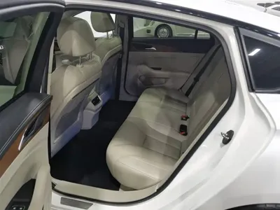 Hongqi Hongqi H5