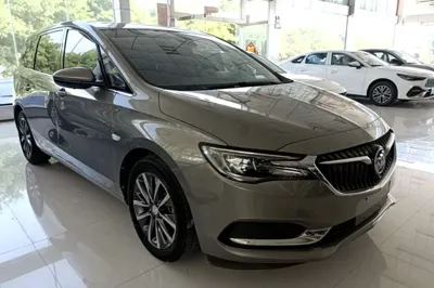 Buick GL6
